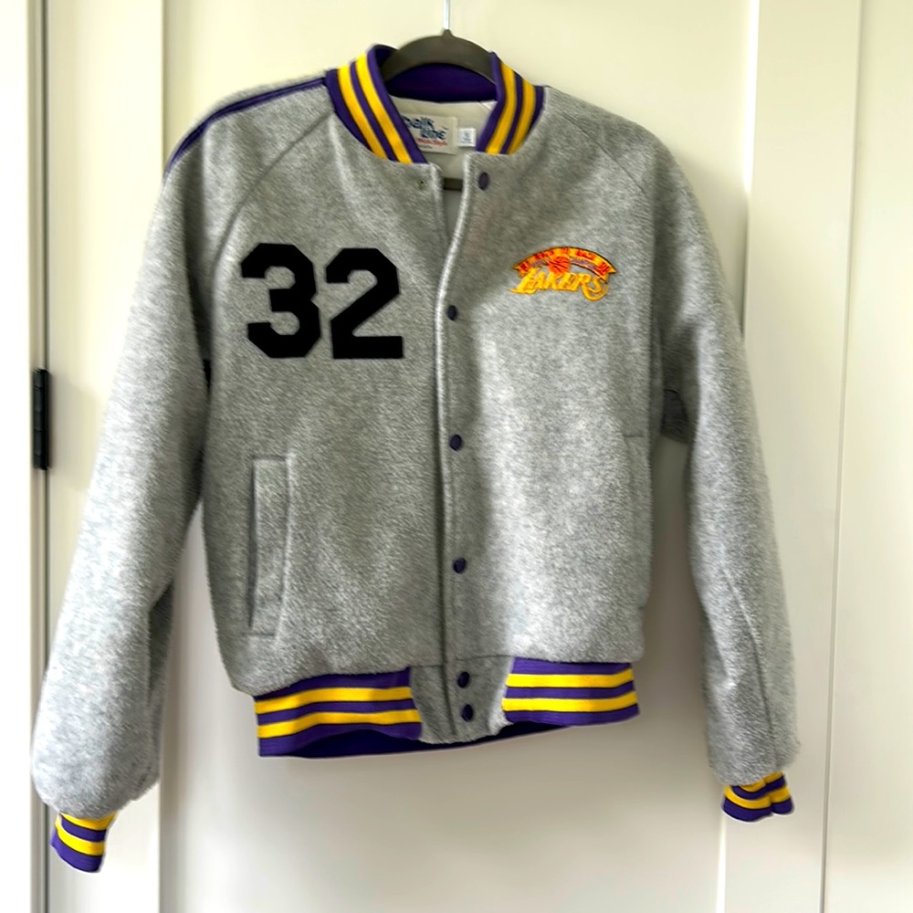 Vintage ChalkLine Lakers Varsity Jacker Magic Johnson #32 - Picture 1 of 6